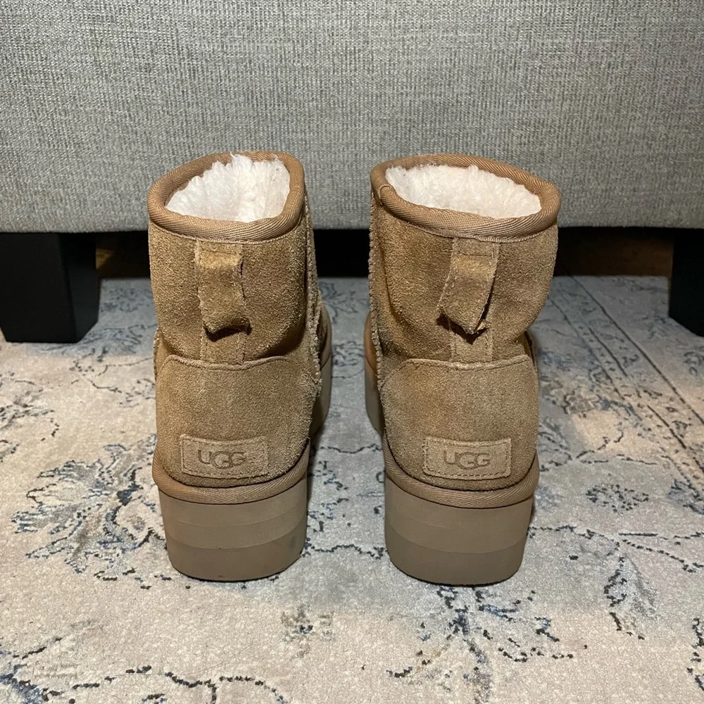 UGG Classic Mini Platform Boots Chestnut